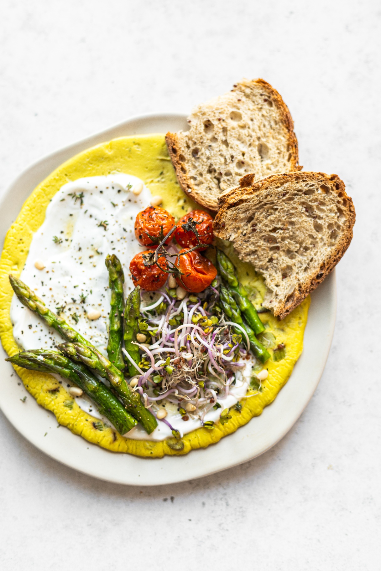 Frittata con asparagi e yogurt